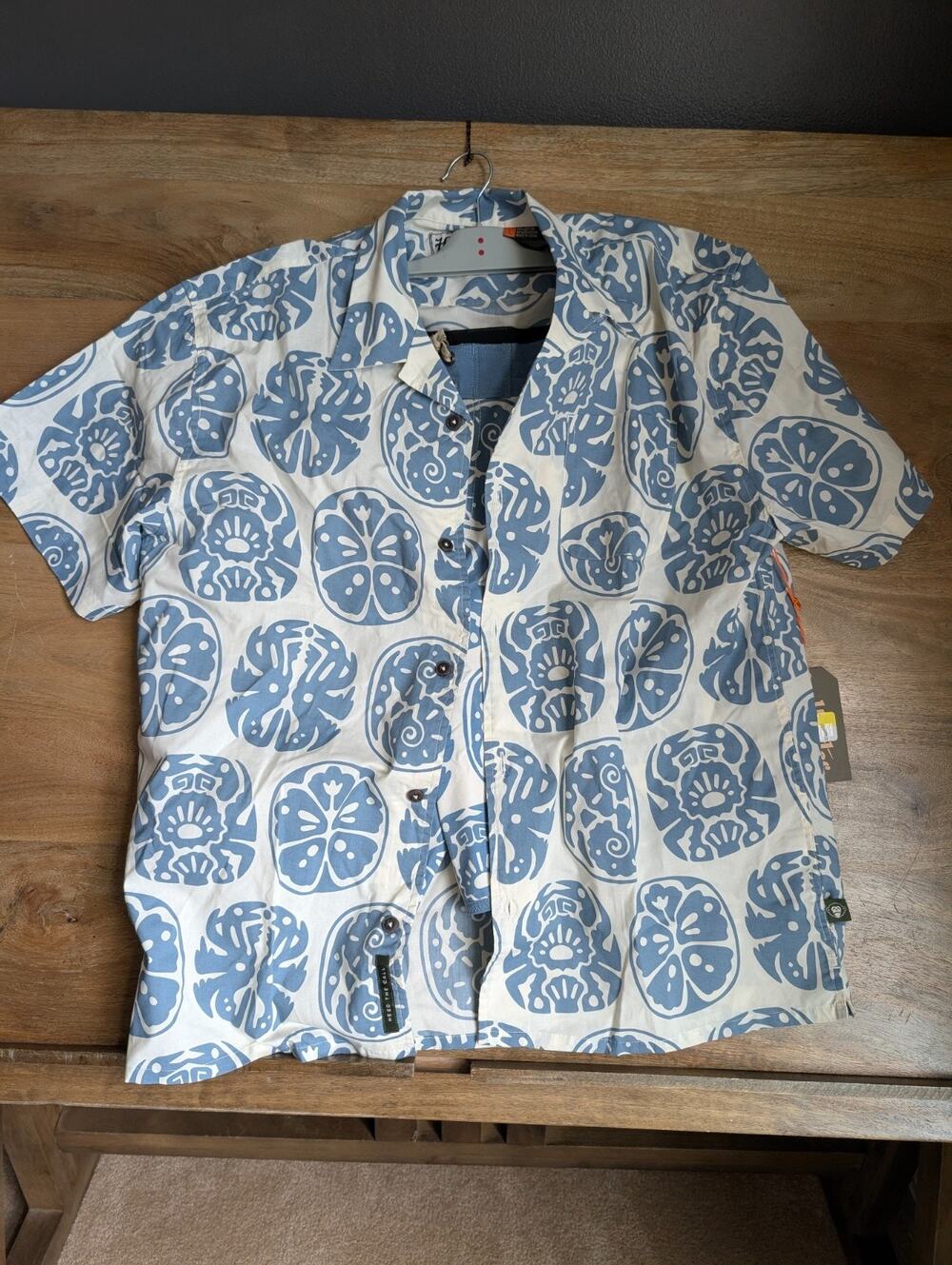 Howler Bros Monoloha Hawaiian Shirt & Shorts Set Mens L Bone White Button Up NWT